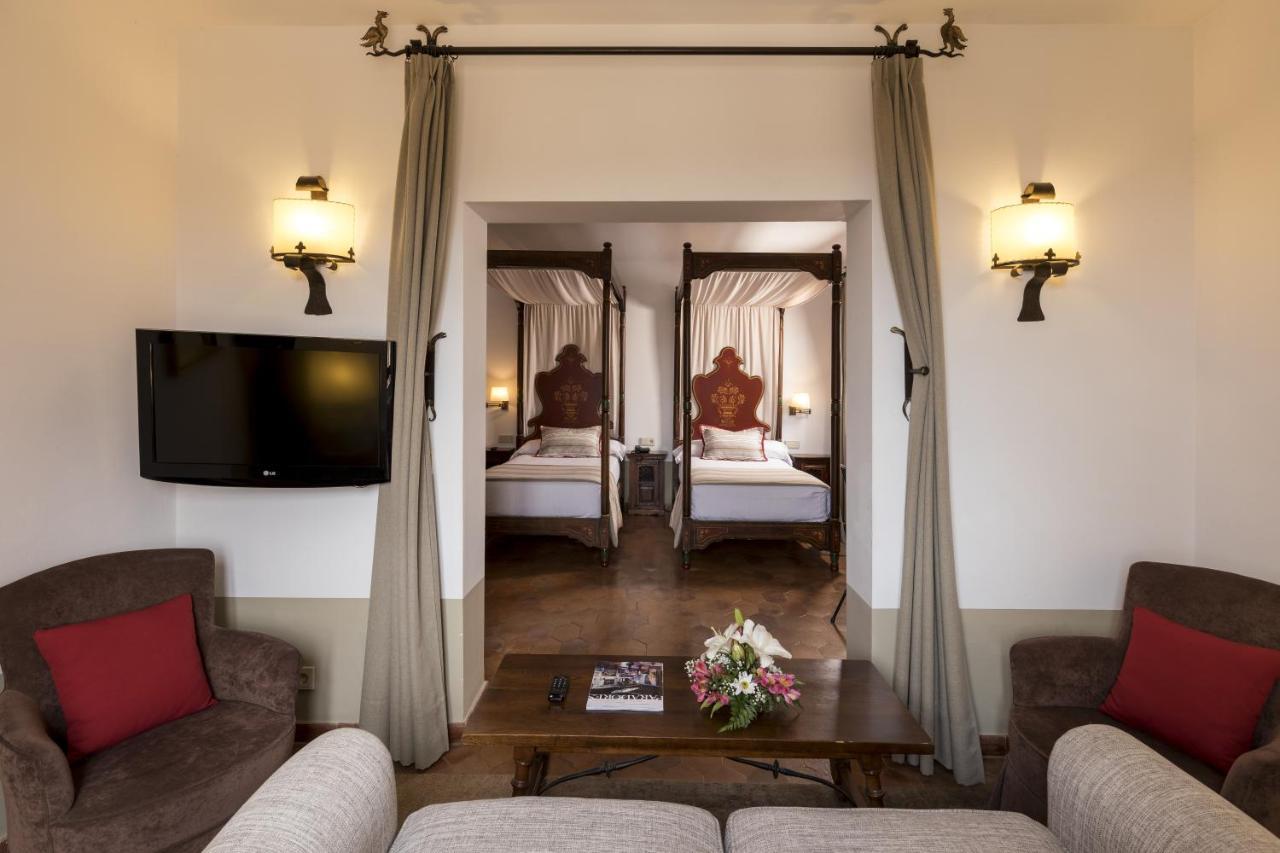 ปาราดอร์ เด ตอร์โตซา Hotel ภายนอก รูปภาพ